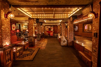 Niles elledanielle Madame Siam & Dirty Laundry | New York City New Years Eve Parties | Buy Tickets Now